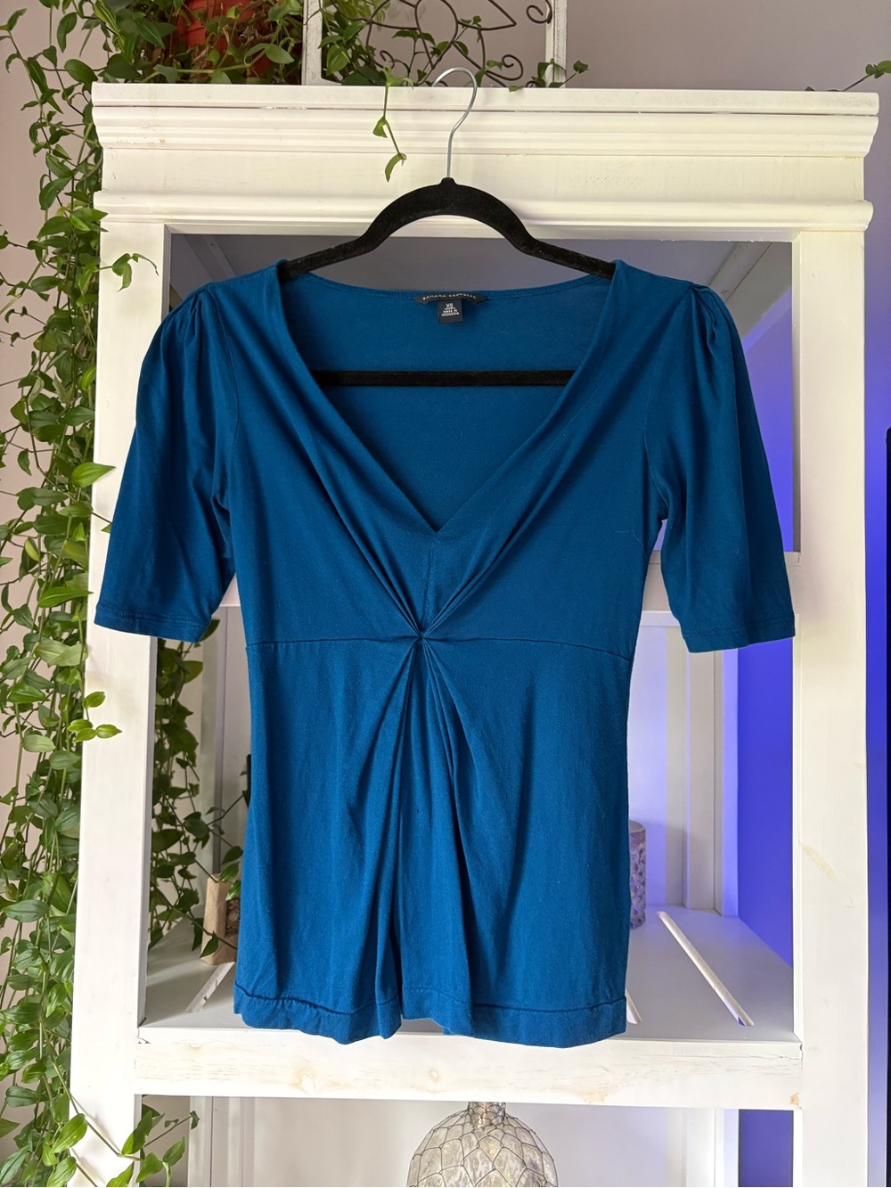 Banana Republic Deep Teal V-Neck Twist Front Short Sleeve Top